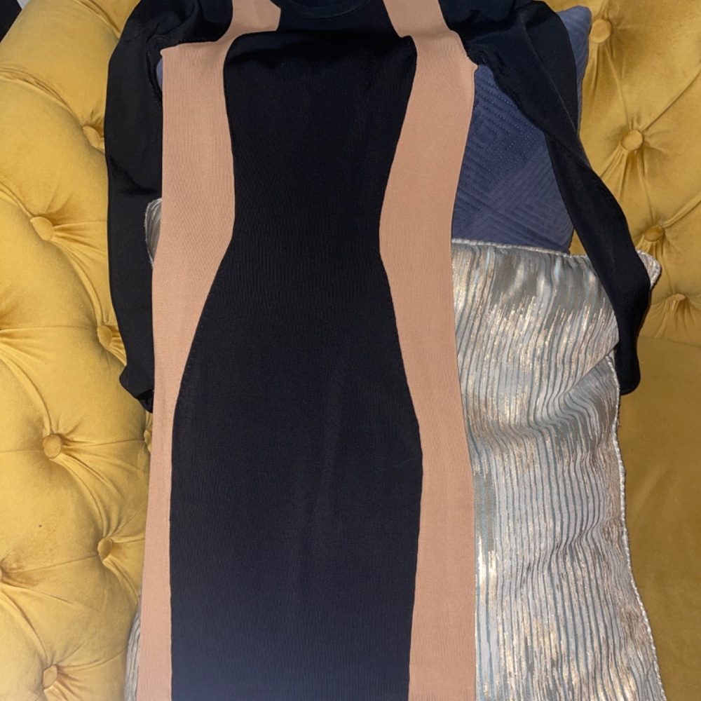 Dress - Picture 2 of 3